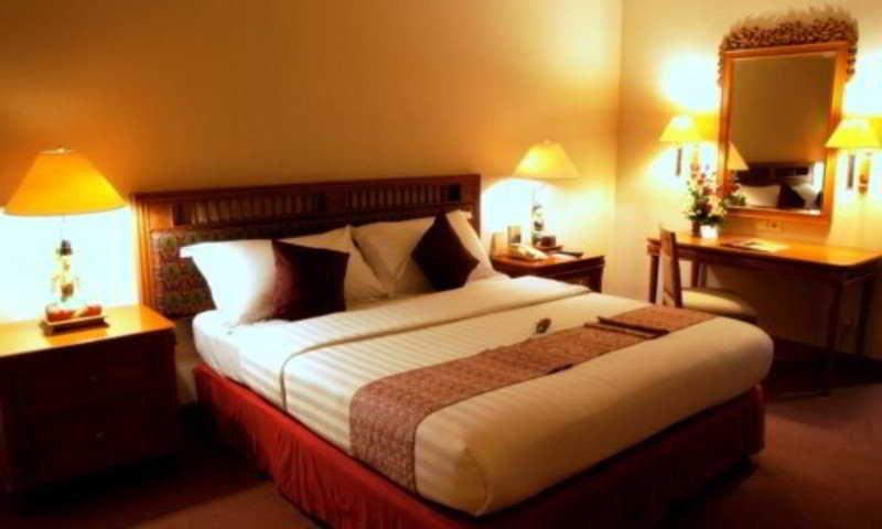 Hotel Sahid Jaya Solo Exterior photo